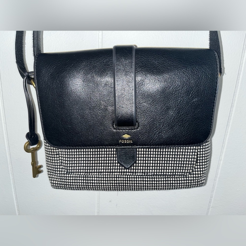 Fossil Kinley crossbody purse.